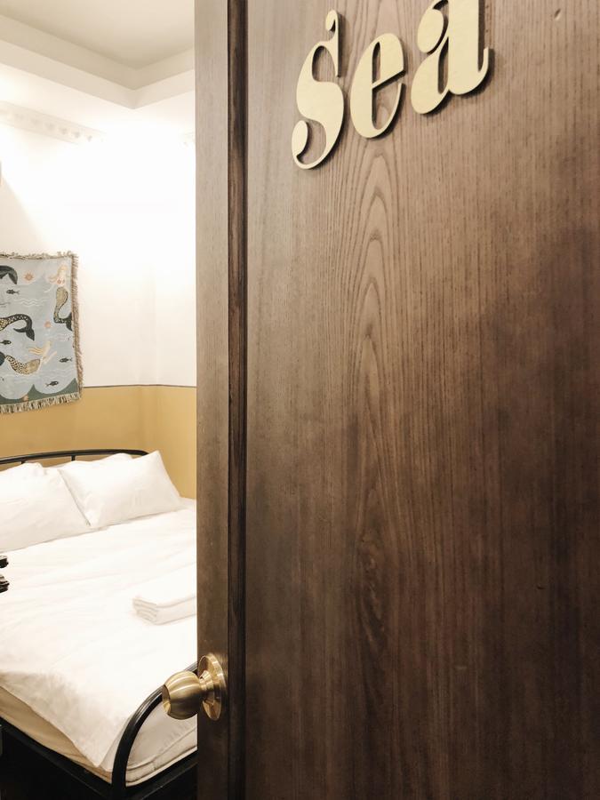Chloe & Leo Boutique Homestay ฮานอย ภายนอก รูปภาพ