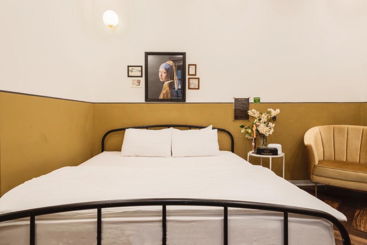 Chloe & Leo Boutique Homestay ฮานอย ภายนอก รูปภาพ