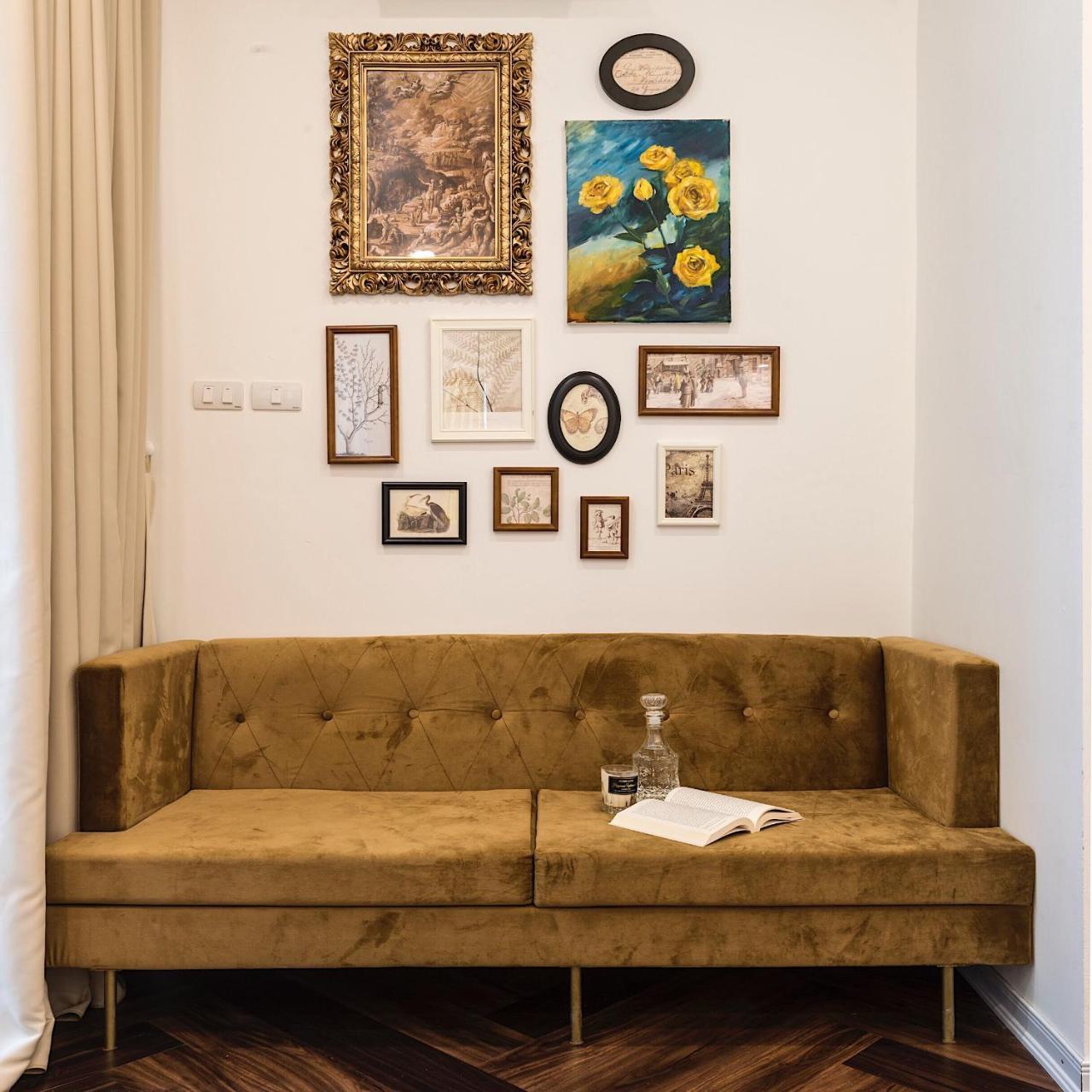 Chloe & Leo Boutique Homestay ฮานอย ภายนอก รูปภาพ