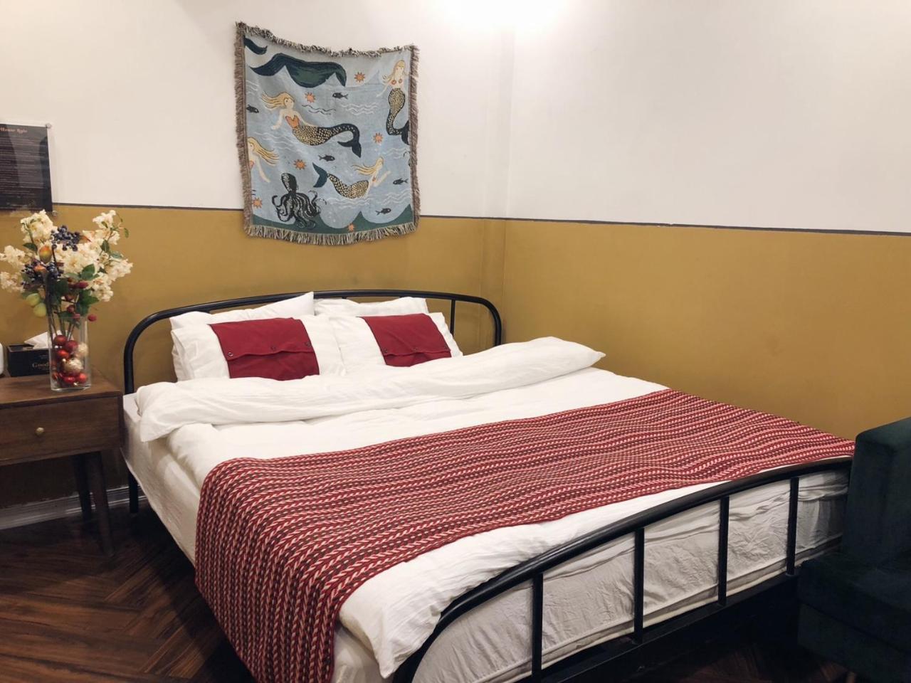 Chloe & Leo Boutique Homestay ฮานอย ภายนอก รูปภาพ
